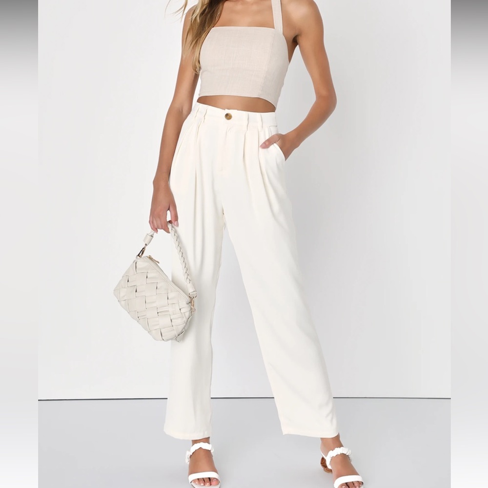 Lulu Ivory/cream pants brand new